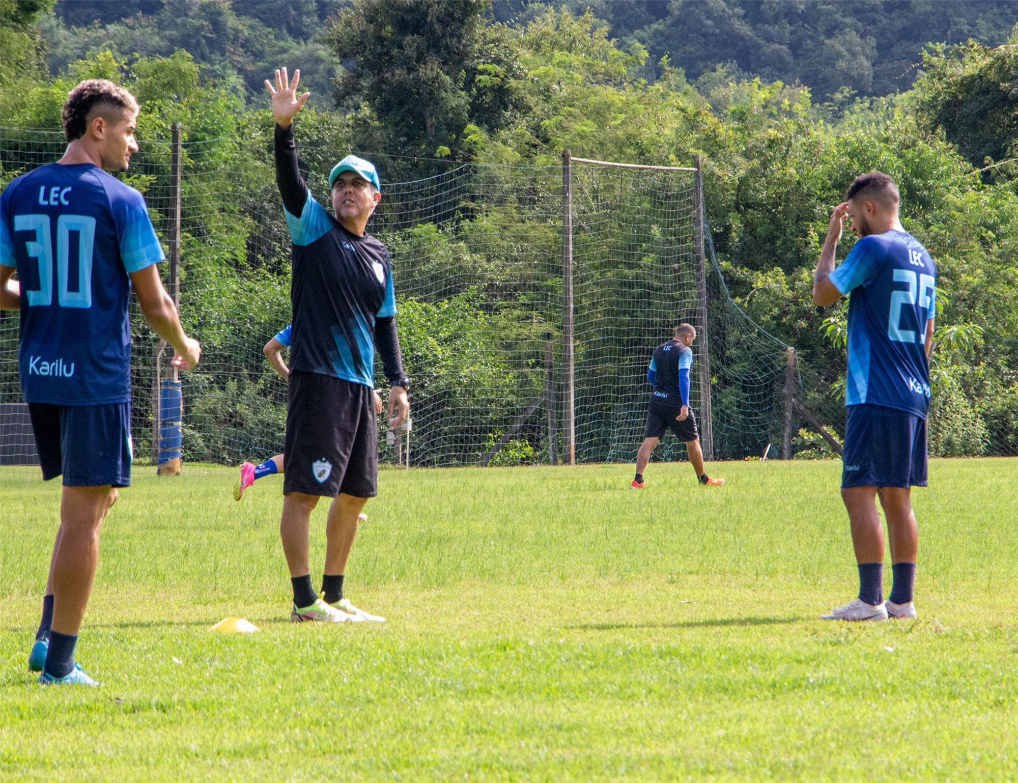 Com disputa de amistoso, Londrina tem mais uma semana de preparação para a Série C