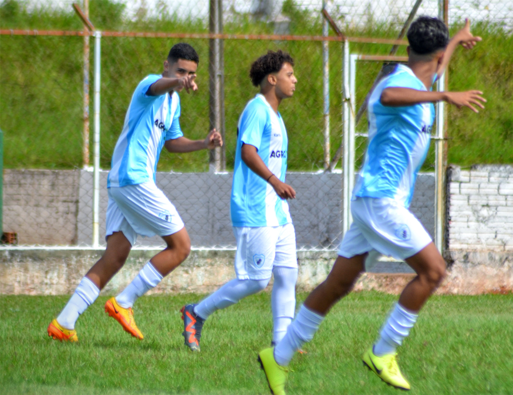 Londrina defeats undefeated Arapongas in the under-17 State Championship