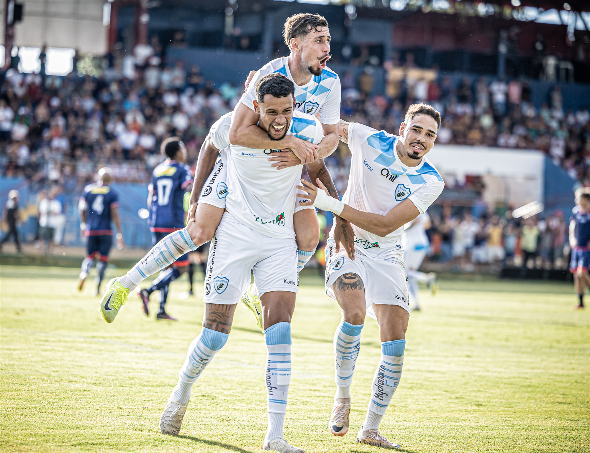 No jogo de ida, Tubarão vence o Cianorte