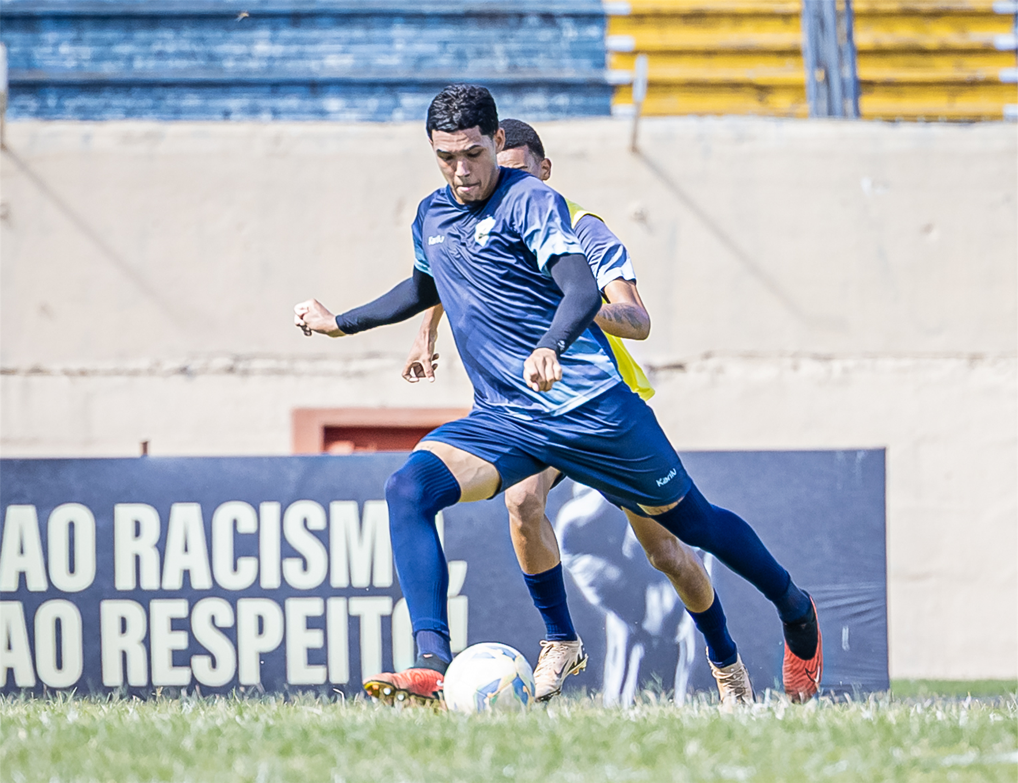 Pelo sub-20, Tubarão visita o Paraná Clube