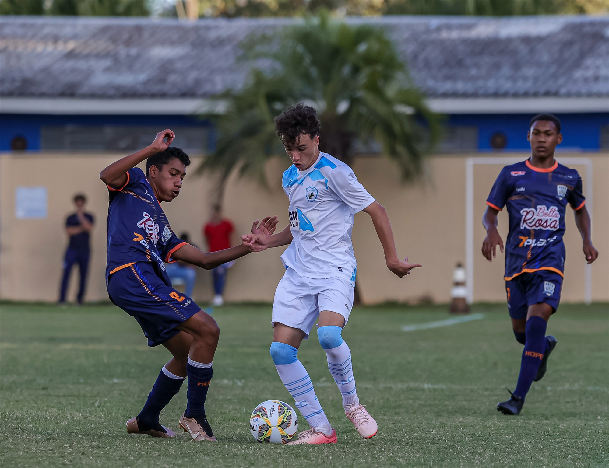 Londrina sub-15 é superado no Café