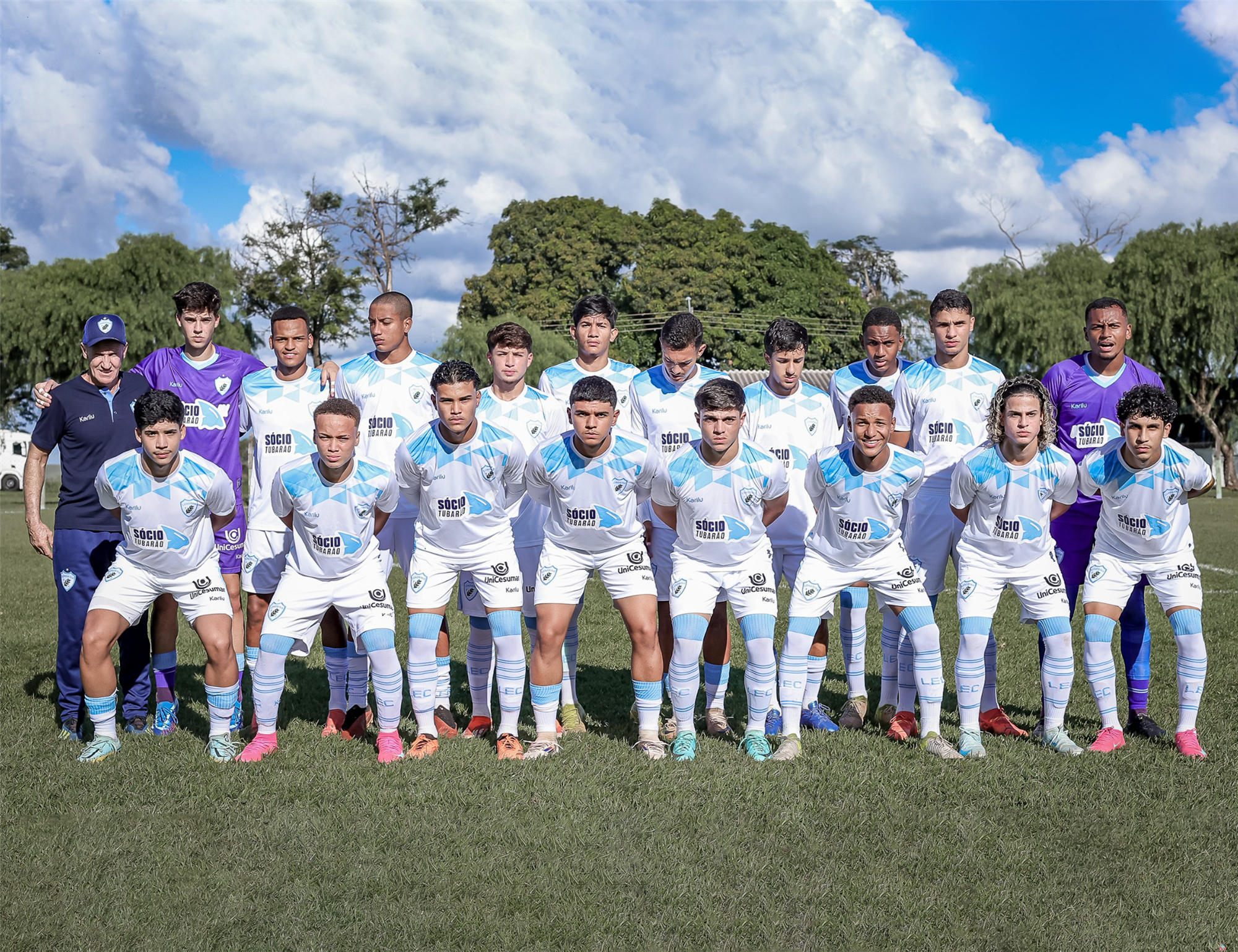 Tubarãozinho sub-17 quer manter a liderança