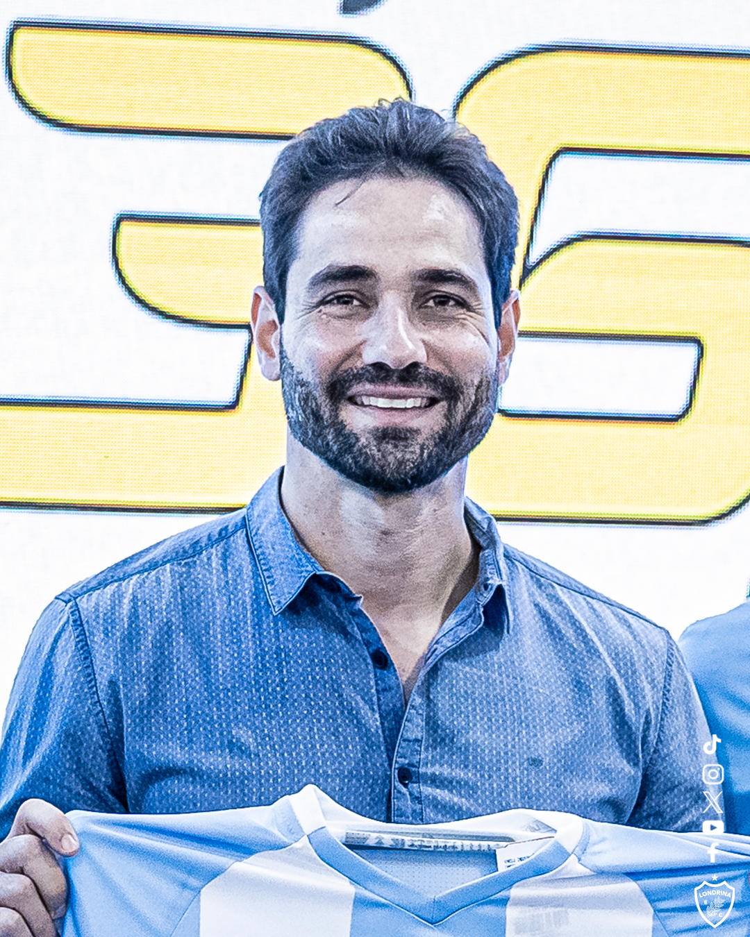 Comunicado oficial: saída de Paulo Assis