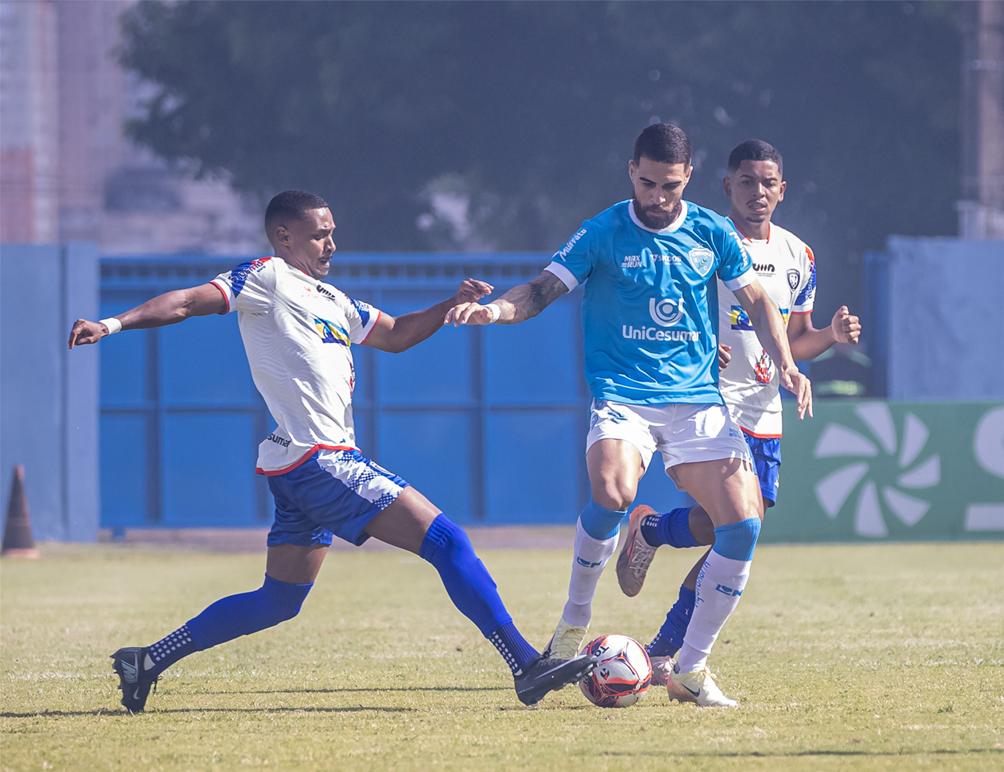 Tubarão fica no empate sem gols contra o Cianorte