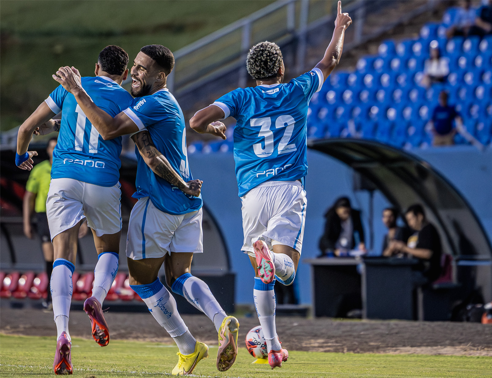 Londrina vence o Operário Ferroviário na estreia do Campeonato Paranaense